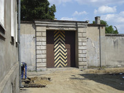 Brama wjazdowa do więzienia od strony ul. Pocztowej